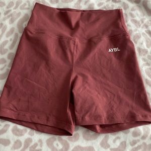 AYBL CORE SHORTS BRICK RED